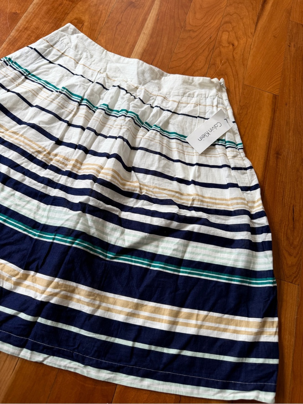 NWT Calvin Klein 100% cotton striped skirt with pockets super soft great colors